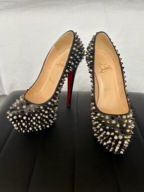 Christian Louboutin Daffodile Spikes 160 Pumps